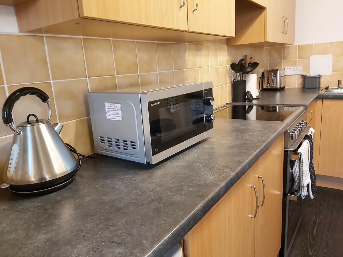 Inverness City Centre Apartment With Elevator And Google Chromecast Bagian luar foto