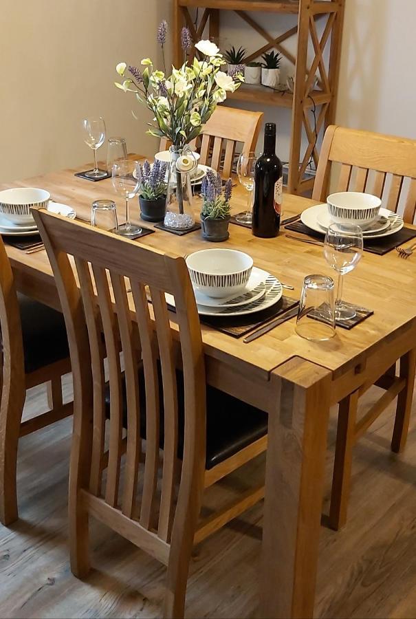 Inverness City Centre Apartment With Elevator And Google Chromecast Bagian luar foto