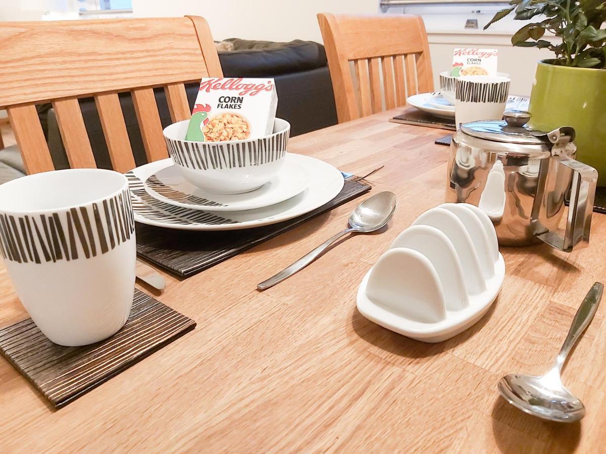 Inverness City Centre Apartment With Elevator And Google Chromecast Bagian luar foto